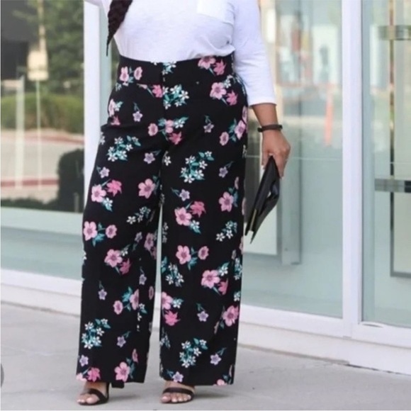 Lane Bryant Allie Wide Leg Floral Comfort Stretch Trouser Pants, Women’s Size 26 - Picture 1 of 11
